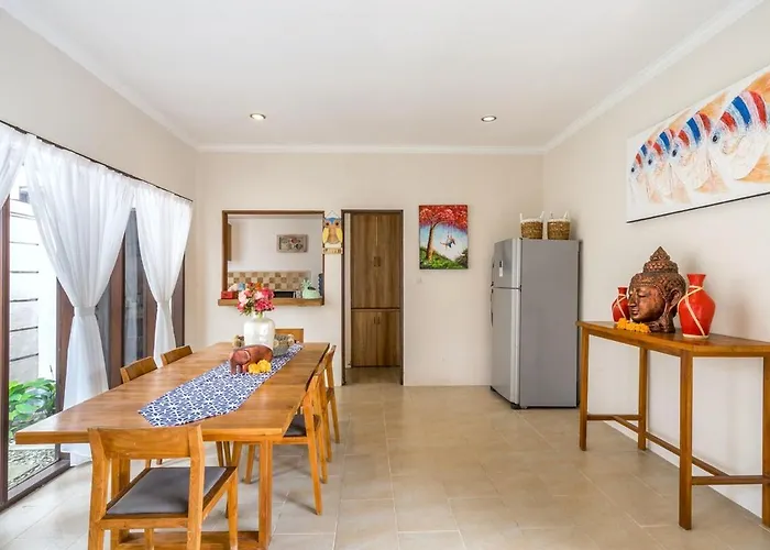 Alamanda, Location And Close To Restaurants Вилла Семиньяк