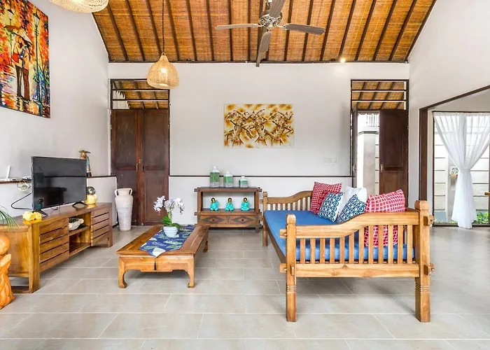 Вилла Alamanda, Location And Close To Restaurants *