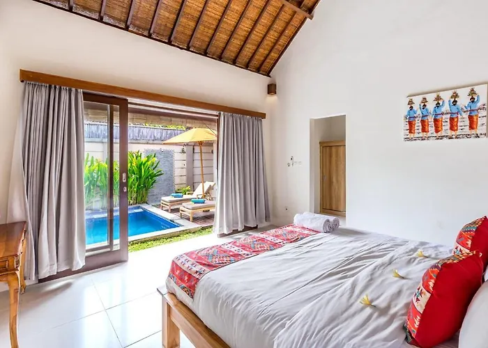 Alamanda, Location And Close To Restaurants