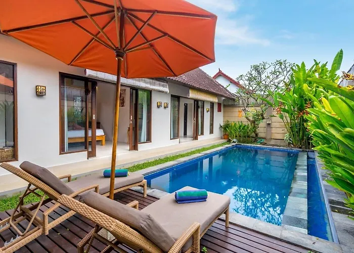 Alamanda, Location And Close To Restaurants